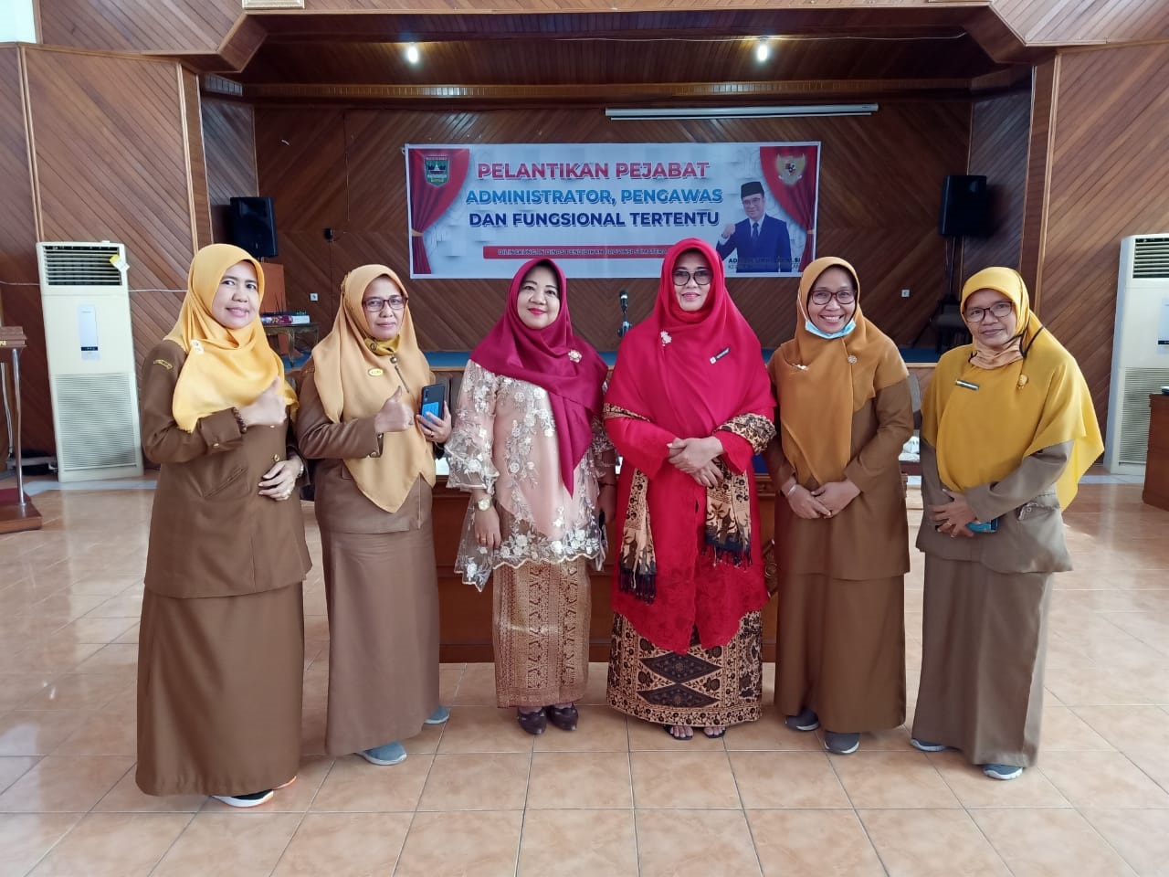 Awall pertama dengan srikandi pengawas